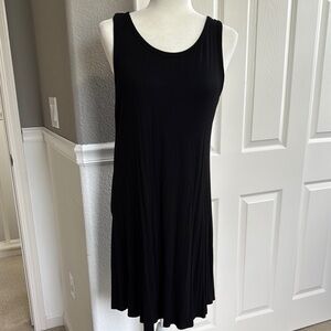 Casual Lightweight Black Sleeveless Dress - Size Medium